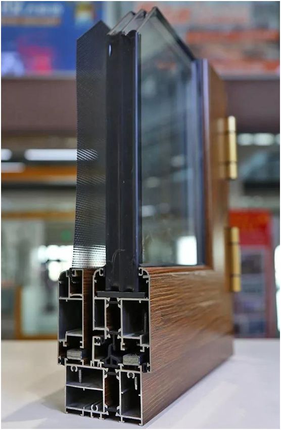 柯萊德門窗：窗紗一體，強(qiáng)強(qiáng)互聯(lián)，品質(zhì)更佳